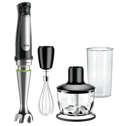 Stavmixer från Braun med tillbehör, visp, hackare och bägare på vit bakgrund, Nordic Cookware