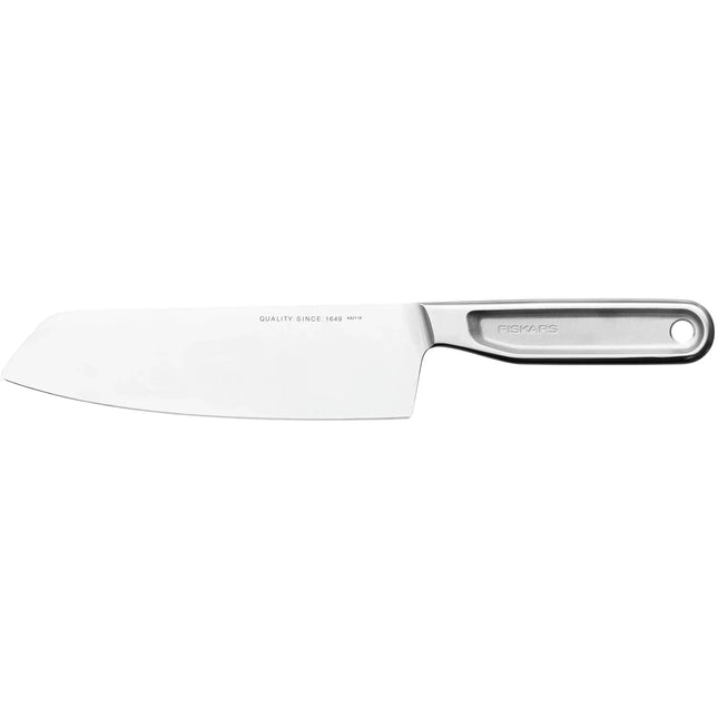Fiskars kökskniv i rostfritt stål, modern design, Nordic Cookware köksredskap