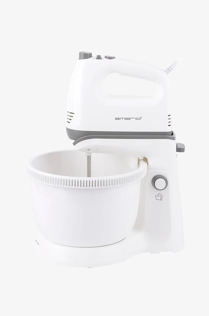 Vit elvisp med bunke från Emerio på vit bakgrund, Nordic Cookware köksutrustning