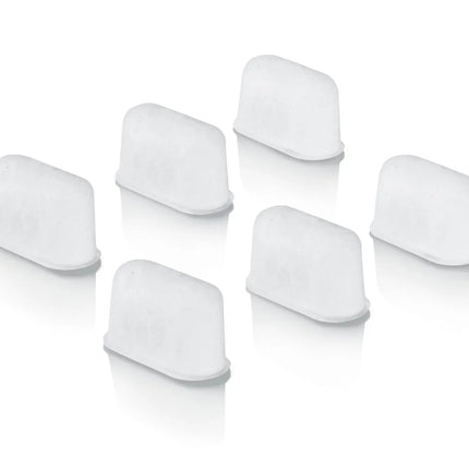 Sex vita rektangulära isbitar på vit bakgrund, Nordic Cookware kökstilläbehör.