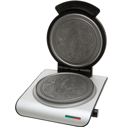 Elektriskt kråkjärn med nordiskt mönster från Nordic Cookware på vit bakgrund