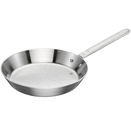 Rostfri stekpanna från Nordic Cookware med långt handtag och stilren design
