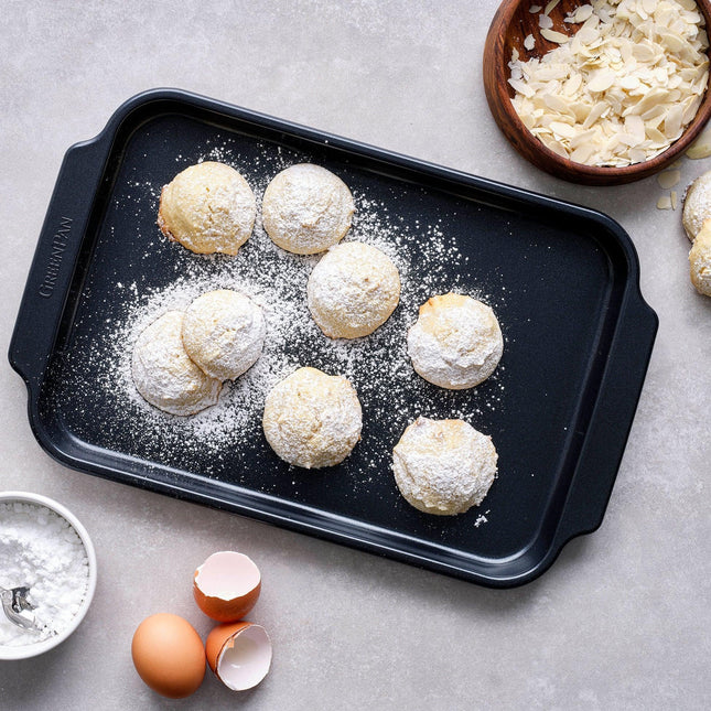 Svart keramisk bakplåt 33 cm x 22,5 cm