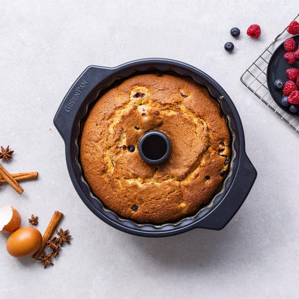 Svart keramisk bundtform 24 cm