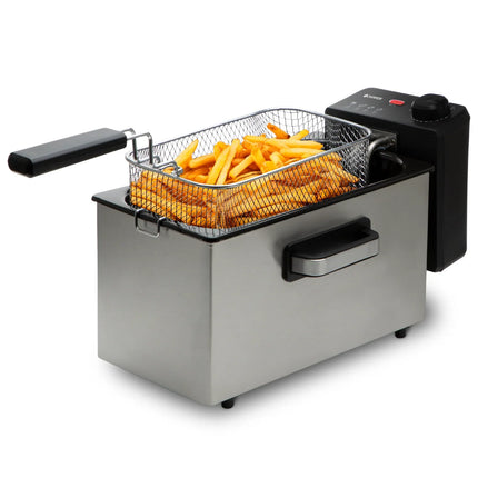 Rostfri fritös med pommes frites, köksutrustning från Nordic Cookware
