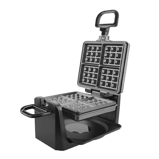 Svart våffeljärn från Nordic Cookware med öppet lock och rutnät, modern design.