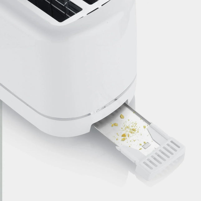 Vit brödrost från Nordic Cookware med utdragbar smulbricka, modern design