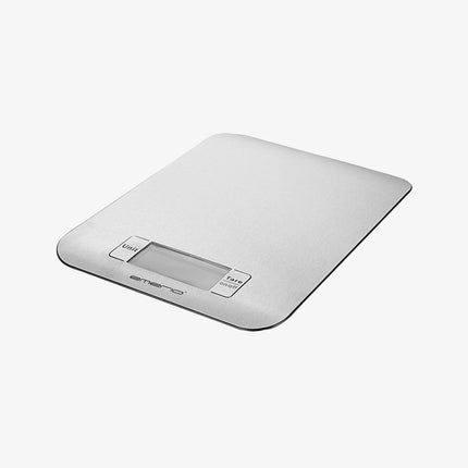 Digital köksvåg i rostfritt stål från Nordic Cookware på vit bakgrund