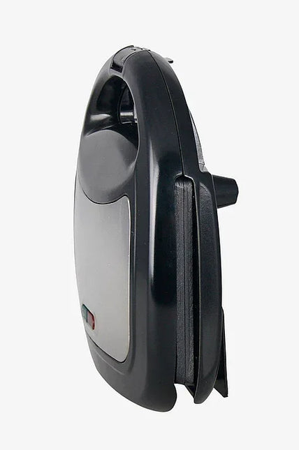 Svart elektrisk smörgåsgrill från Nordic Cookware mot vit bakgrund