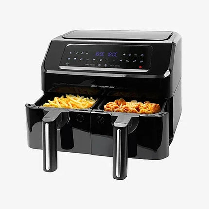 Svart airfryer med två lådor, fylld med pommes frites och kyckling, Nordic Cookware köksutrustning
