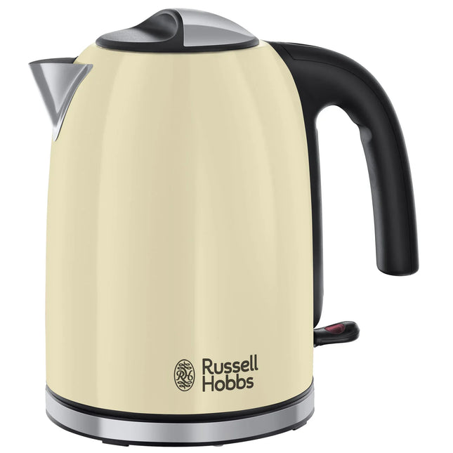 Krämfärgad vattenkokare Russell Hobbs, modernt nordiskt köksdesign, snygg elapparat