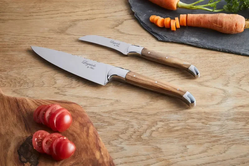 Laguiole By Hâws knivset med 2 knivar: kockkniv och skalkniv, handtag i olivträ