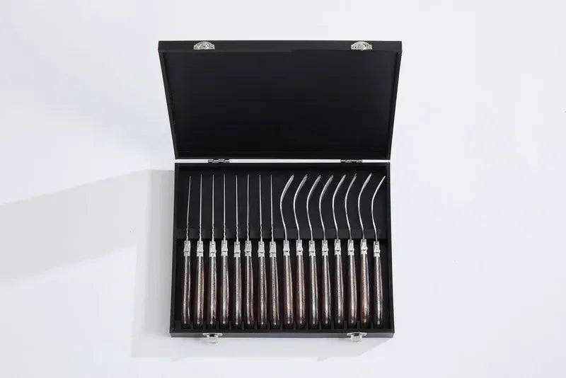 Laguiole By Hâws grillbestick 16 delar med handtag i wengéträ